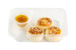 Сырники кокосовые с манговым соусом